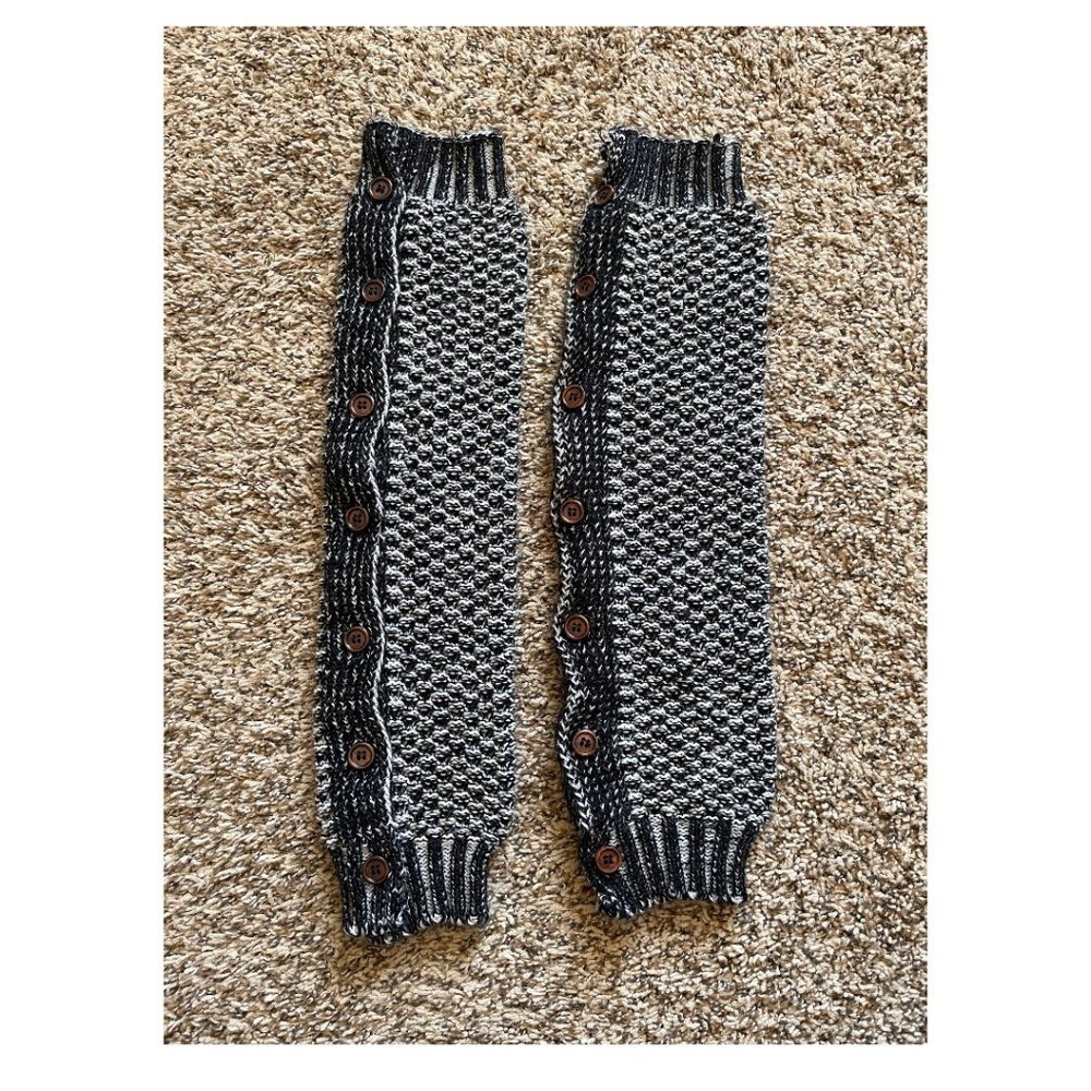 COZY Arm Warmers! Knit Knitted Buttons Winter
